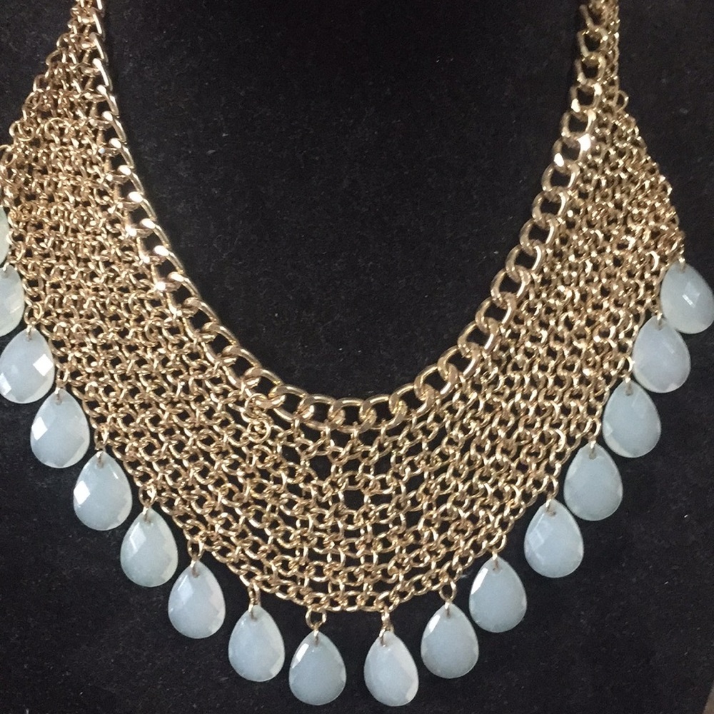Women’s necklace